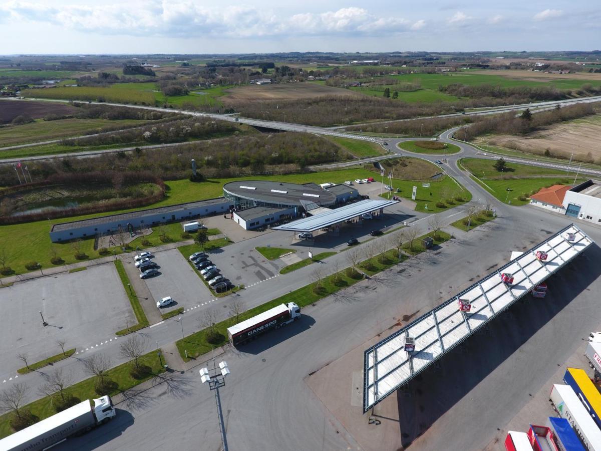 Motel Trafikcenter Saeby מראה חיצוני תמונה